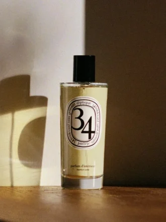34 boulevard saint germain kamerspray 2 330x440 - 34 Boulevard Saint Germain - kamerspray